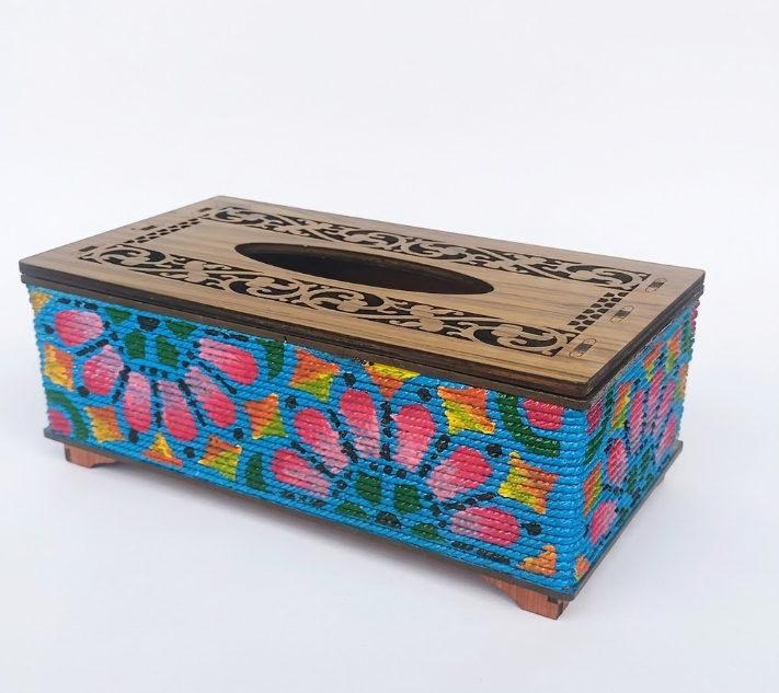 টিস্যু বক্স